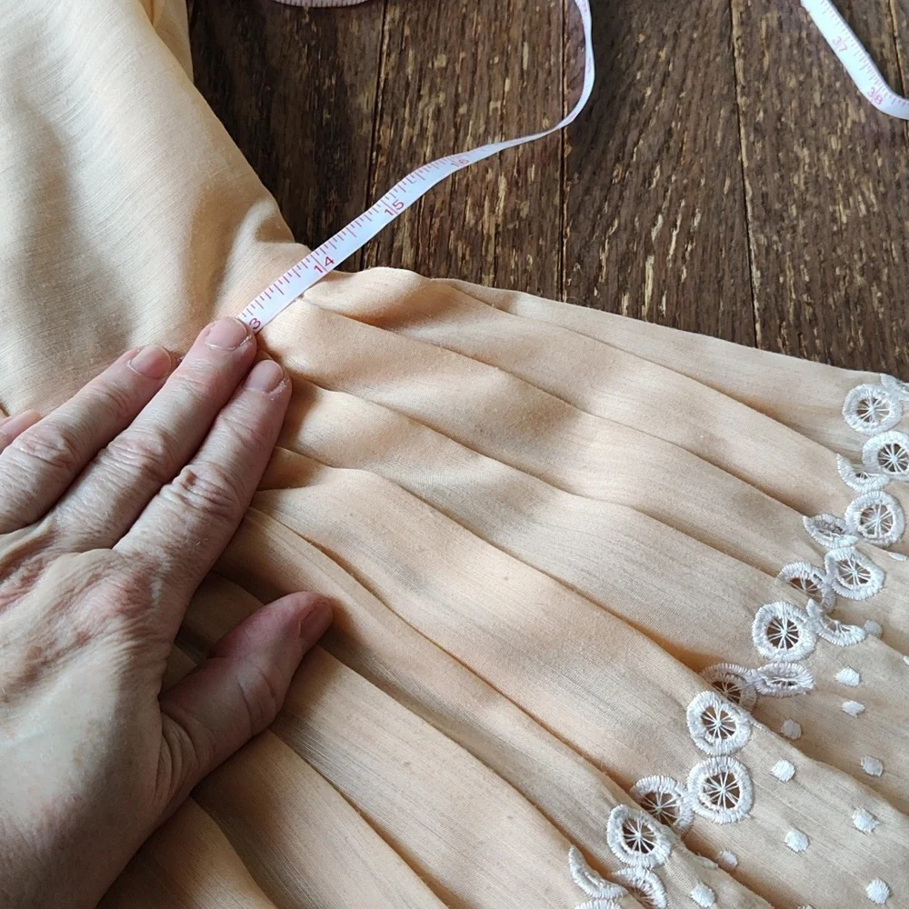 Charming Peach and Mint Vintage Dresses size M  based on measurements - Picture 10 of 14